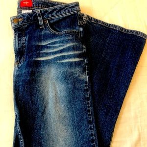 Mossimo Stretch Jeans Size 7 Women’s